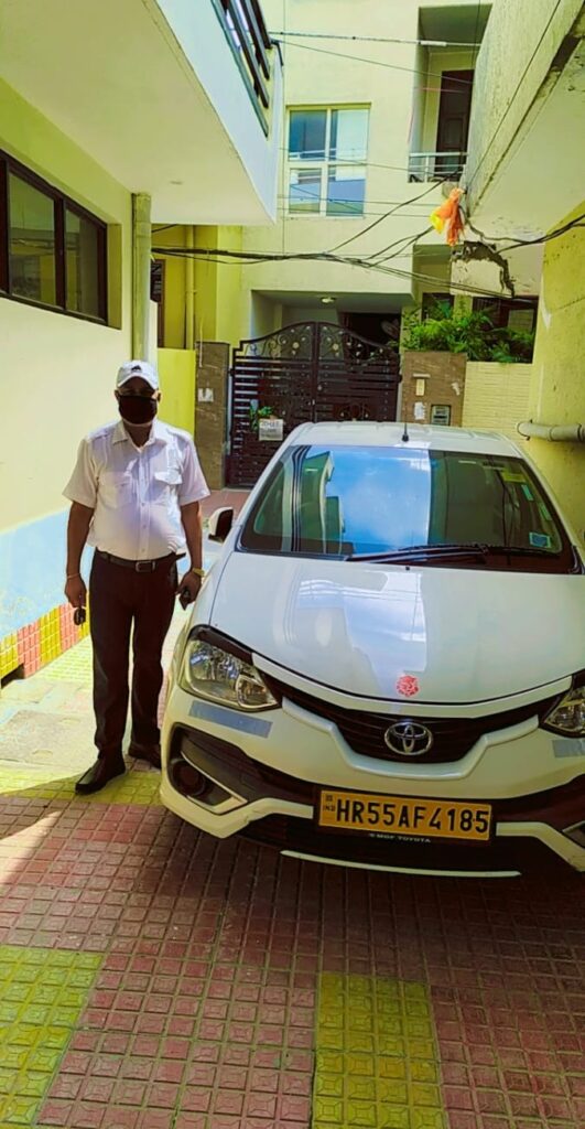 Blog Indus Car: Rental Car With Driver or Without Driver 01244200022 1 Indus Car Pic