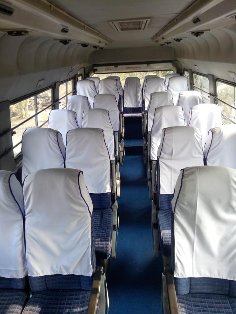 Book Innova & Etios taxi for Farrukhabad journey 01244200022 1 Tempo On Hire